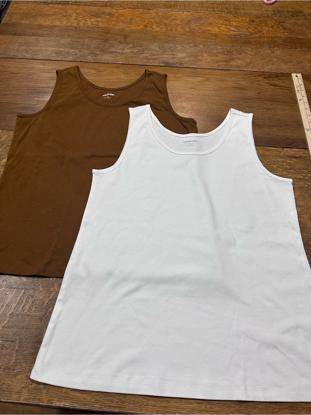 Lands' End Two-Pack T-Shirts in White and Brown women’s sz Large cotton